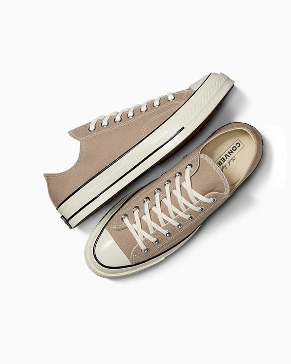 Chuck 70 - Image 2