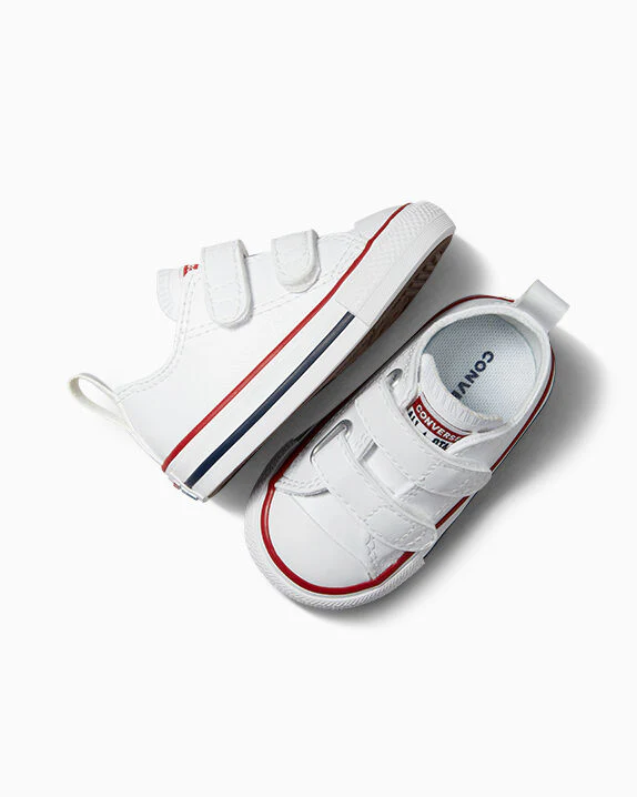 Chuck Taylor All Star Easy-On Leather Low Top - Image 2