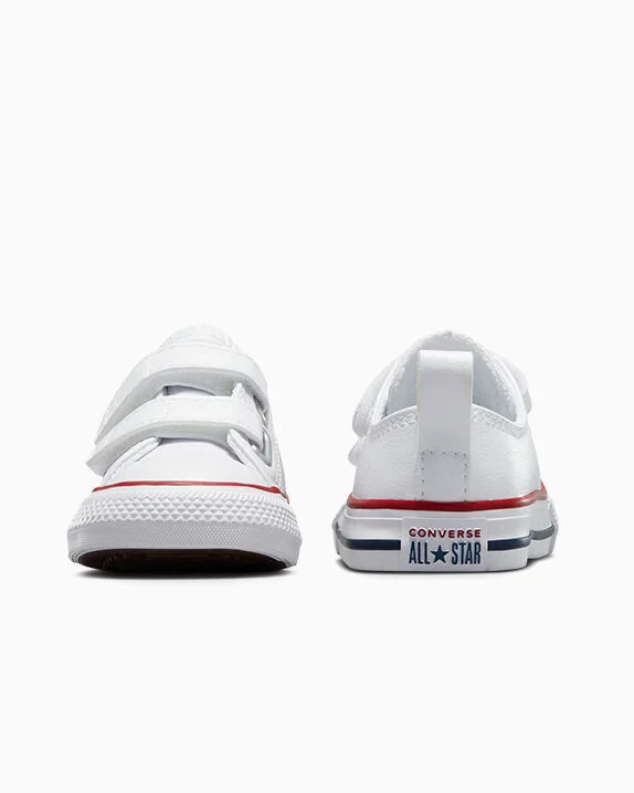 Chuck Taylor All Star Easy-On Leather Low Top - Image 9