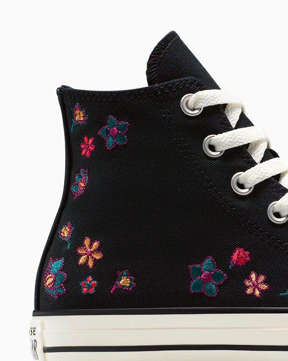 Chuck Taylor All Star Flowers - Image 3