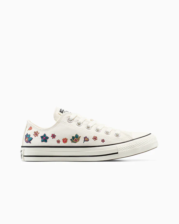 Chuck Taylor All Star Flowers - Image 5