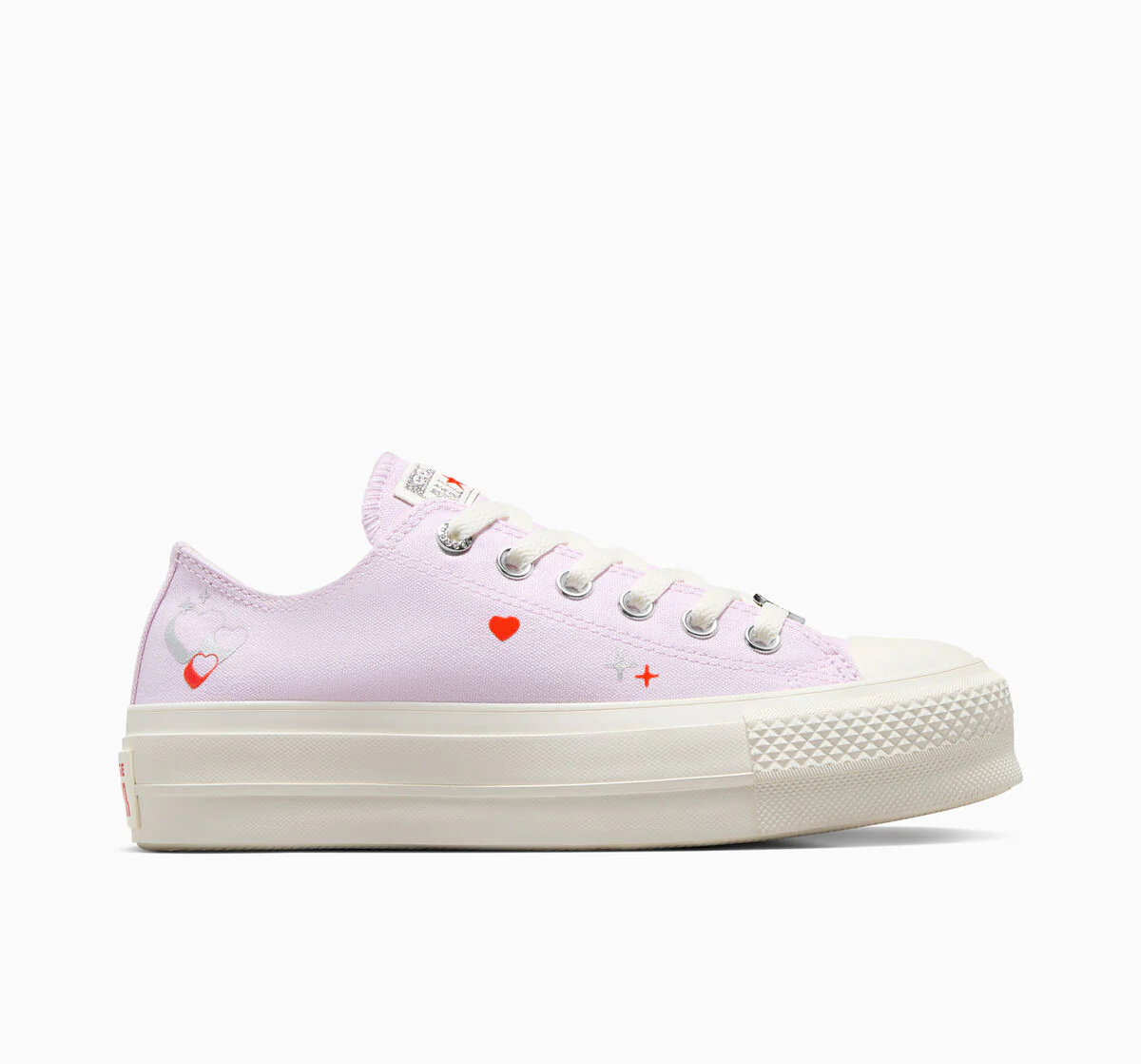 Chuck Taylor All Star Lift Platform Y2K Heart