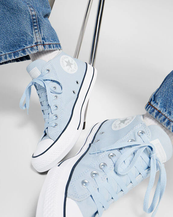 Chuck Taylor All Star Malden Street Mid Top - Image 12