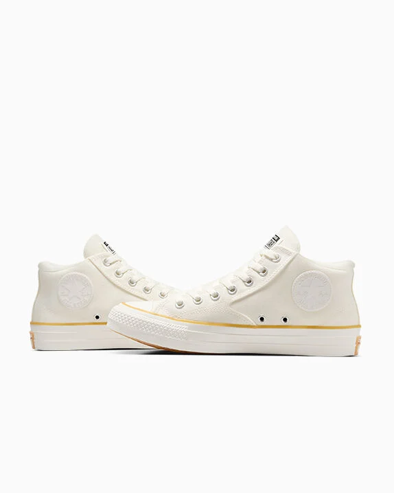 Chuck Taylor All Star Malden Street Mid Top - Image 30