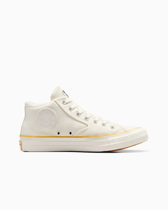Chuck Taylor All Star Malden Street Mid Top - Image 31