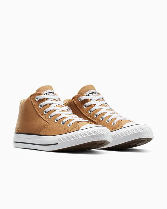Chuck Taylor All Star Malden Street Mid Top - Image 56
