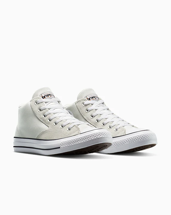 Chuck Taylor All Star Malden Street Mid Top - Image 58