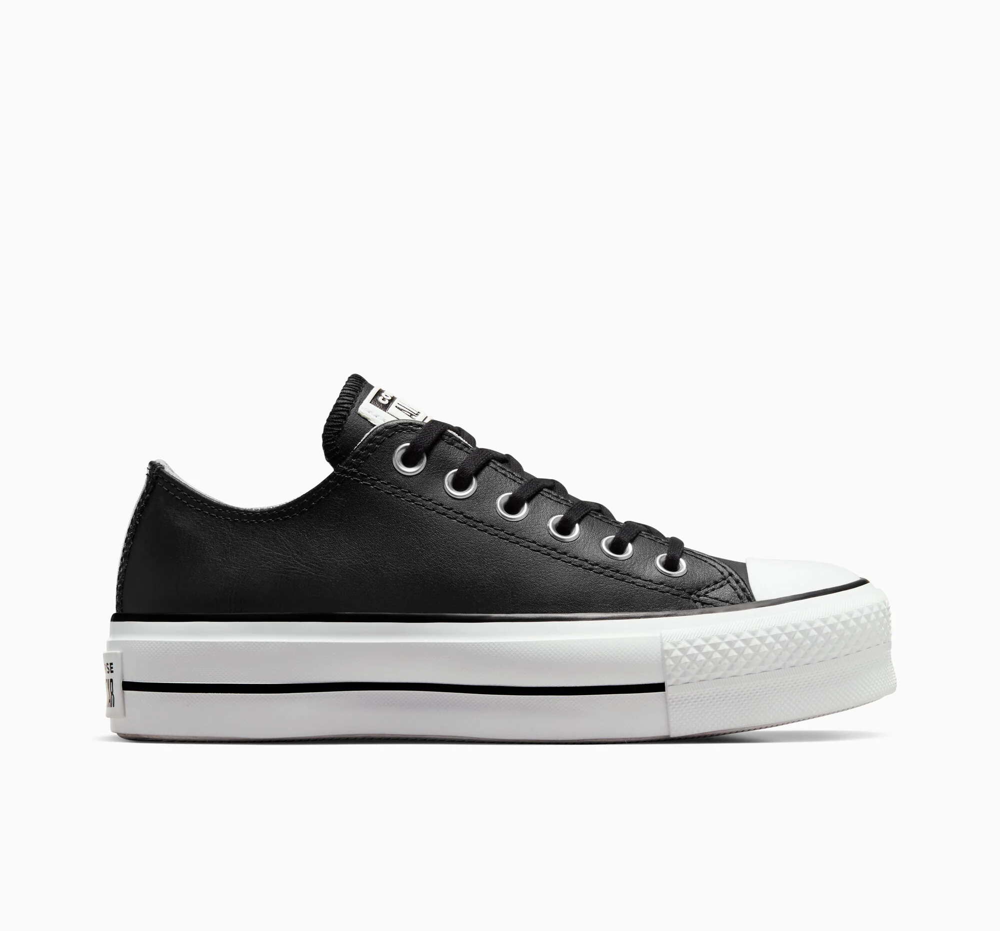 Chuck Taylor All Star Platform Leather Low Top
