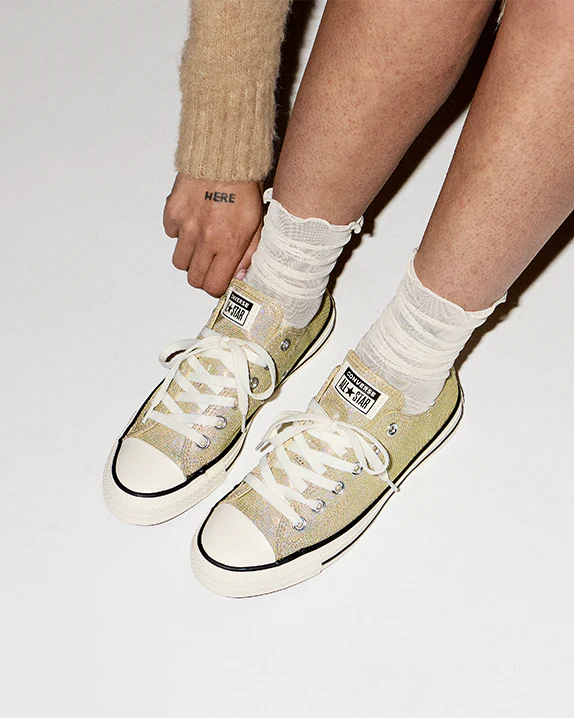 Chuck Taylor All Star Sparkle - Image 12