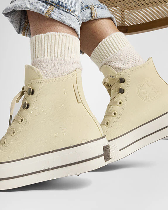 Chuck Tayor All Star Lift Platform Weatherized Leather High Top - Image 7