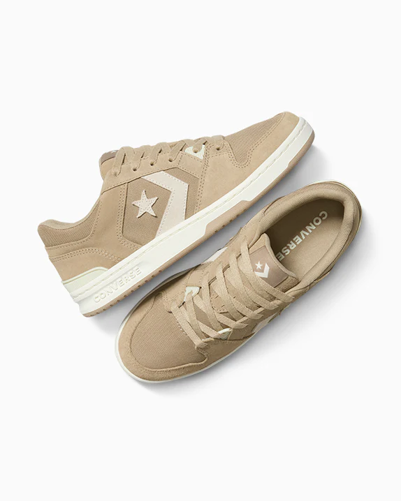 CL98 Suede - Image 17