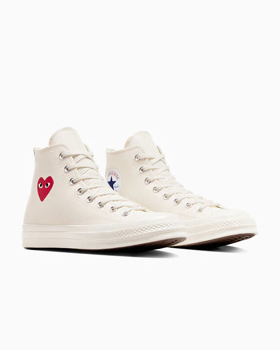 Converse X Comme des Garçons PLAY Chuck 70 OG Single Heart High Top - Image 3