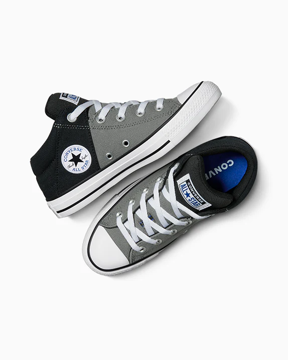 Chuck Taylor All Star Axel Mid Top - Image 9
