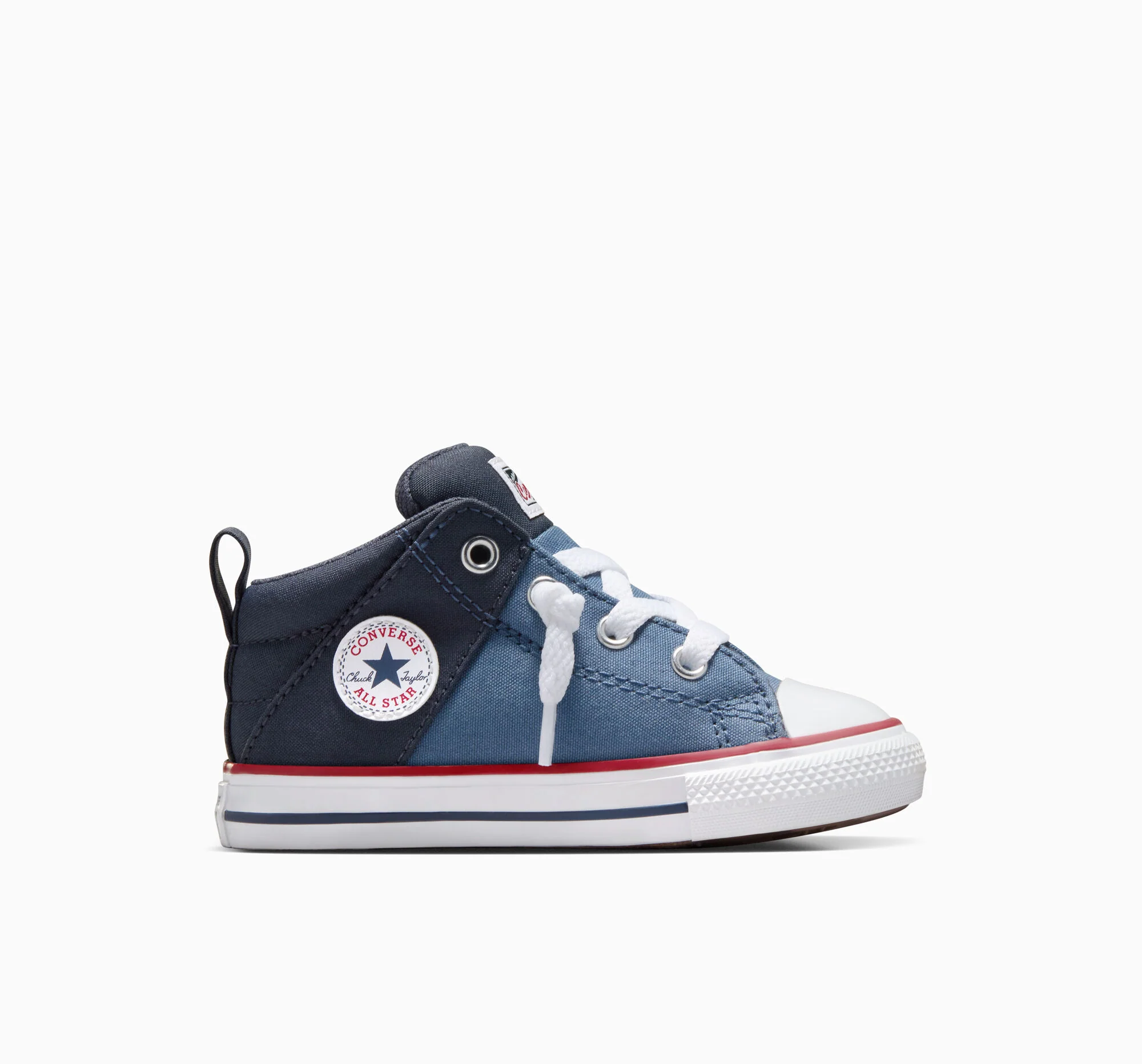Chuck Taylor All Star Axel Mid Top