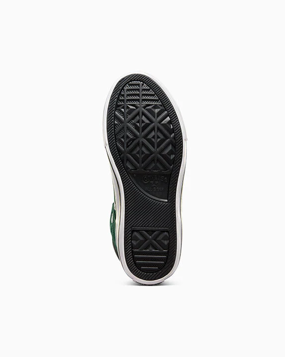 Chuck Taylor All Star Axel Sporty Easy-On Mid Top - Image 8