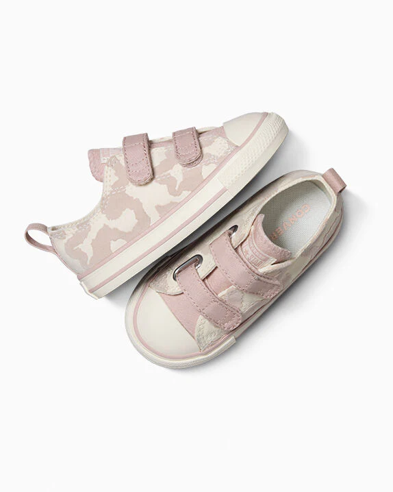 Chuck Taylor All Star Leopard Easy-On Low Top - Image 2