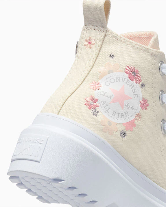 Chuck Taylor All Star Lugged Lift Platform Flowers Easy On High Top - Image 3