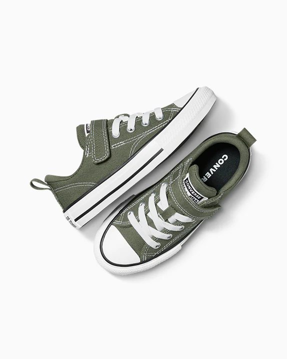 Chuck Taylor All Star Malden Street Easy-On Low Top - Image 13