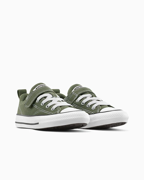 Chuck Taylor All Star Malden Street Easy-On Low Top - Image 14