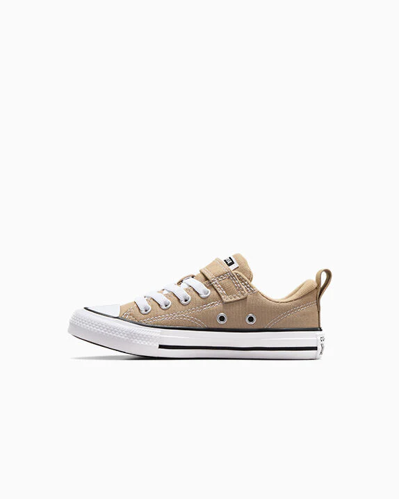 Chuck Taylor All Star Malden Street Easy-On Low Top - Image 7