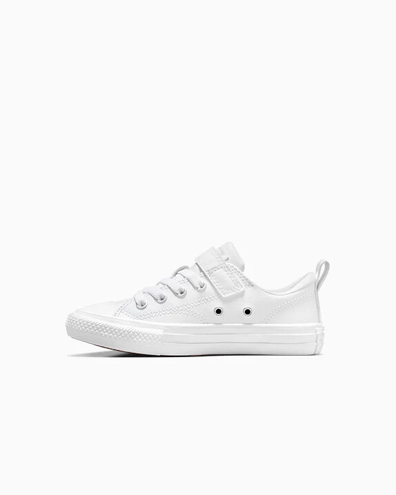 Chuck Taylor All Star Malden Street Leather Easy On Low Top - Image 5