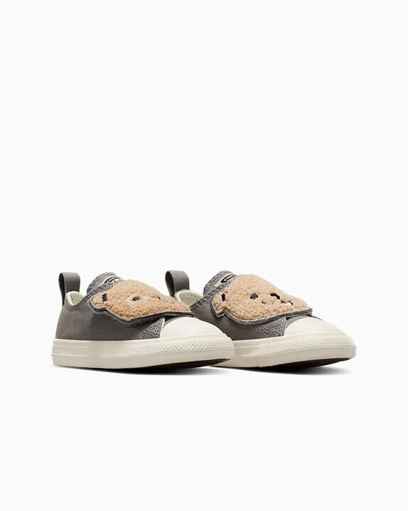 Chuck Taylor All Star One Strap Sherpa Bear Easy-On Low Top - Image 2