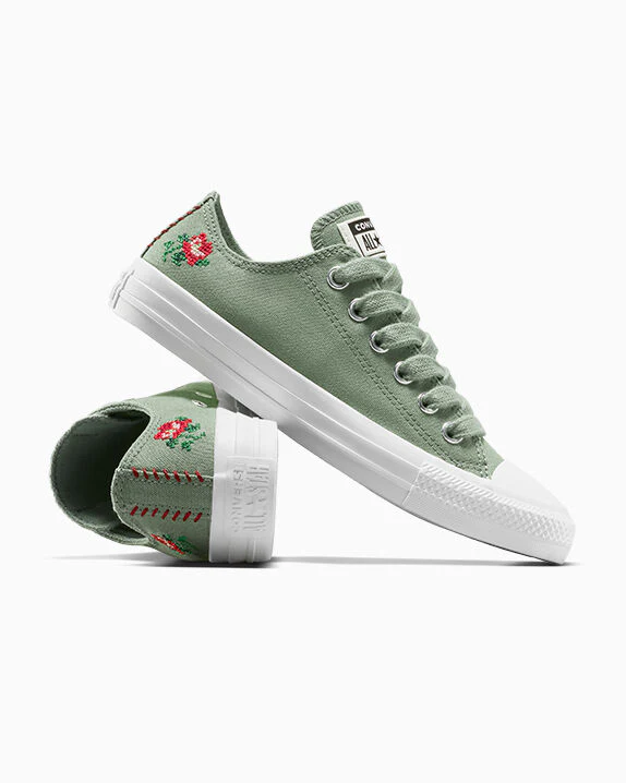 Chuck Taylor All Star Rose Cross Stitch Low Top - Image 3