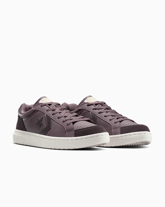 Pro Blaze Classic Luxe Low Top - Image 3