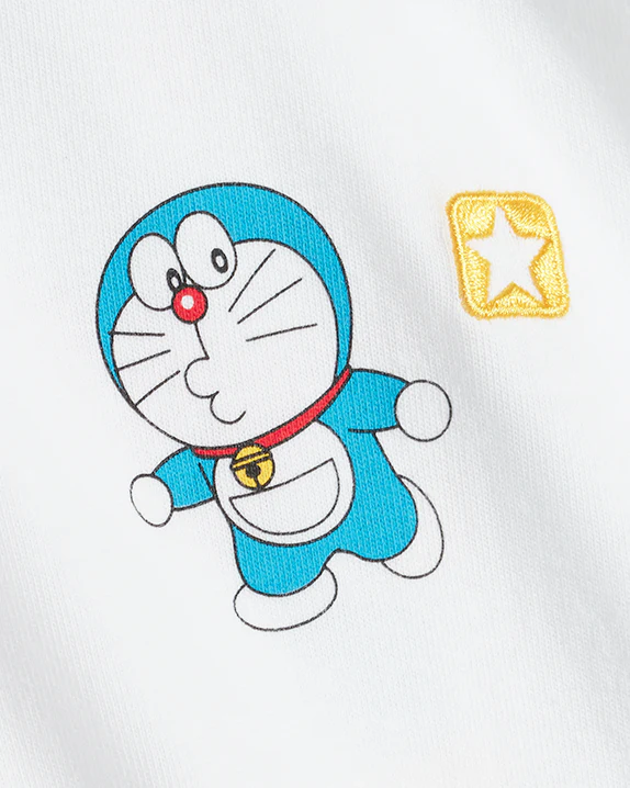 Doraemon・Converse Graphic T-Shirt - Image 3