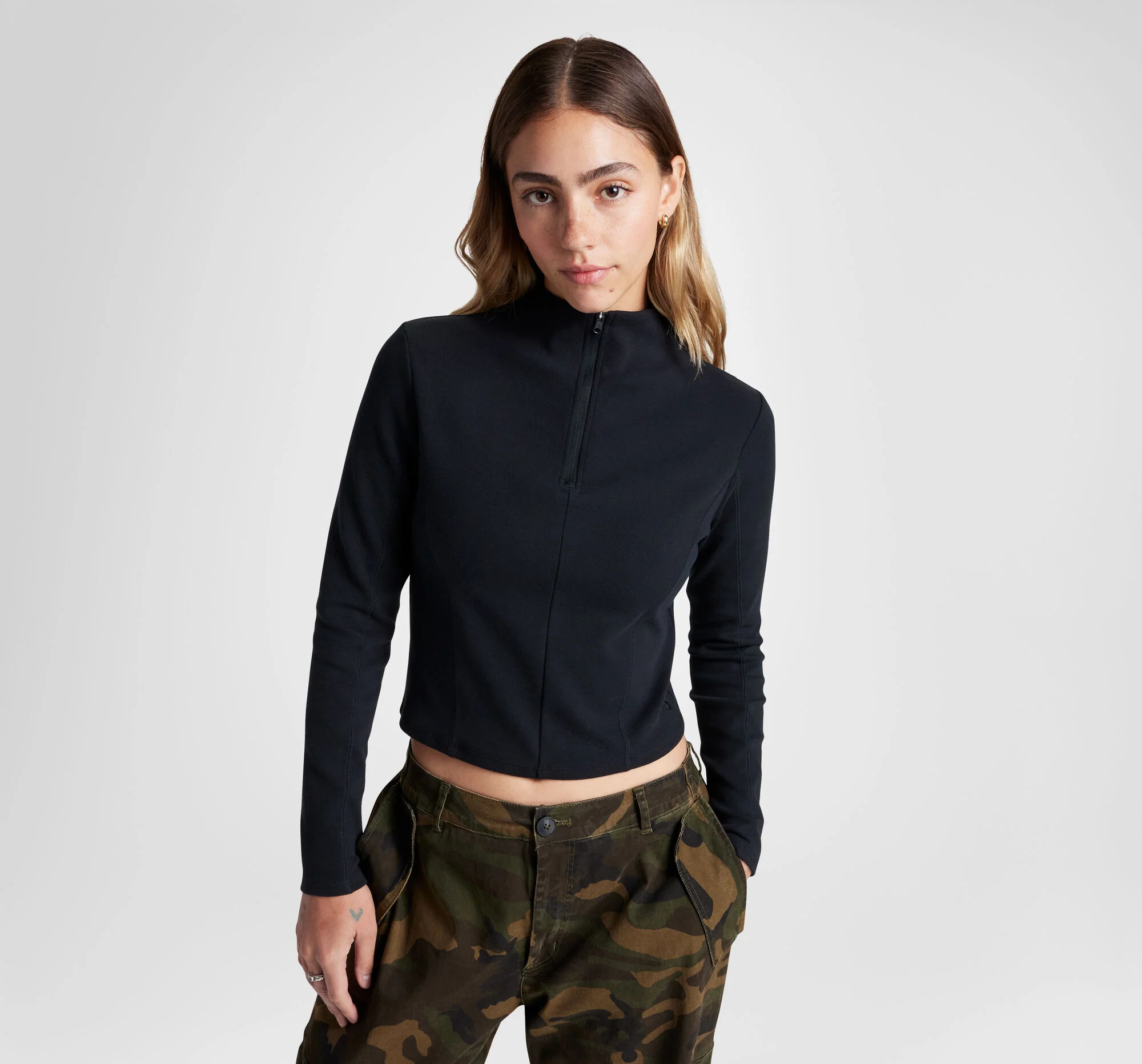 Half-Zip Mock Neck Long Sleeve Top - Image 5