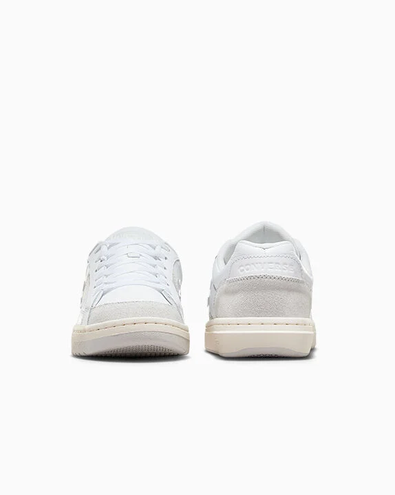 Pro Blaze Classic Leather & Suede Low Top - Image 16