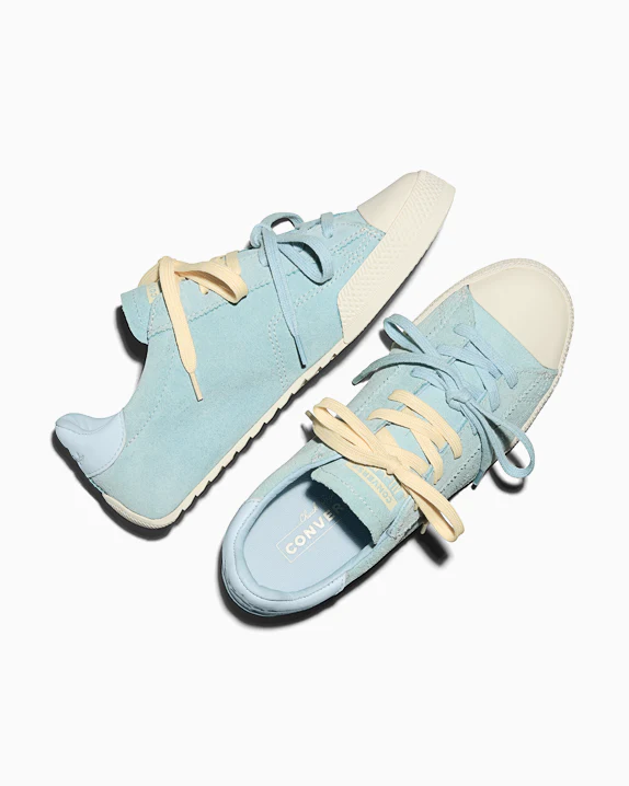 Chuck Taylor Lo - Image 20