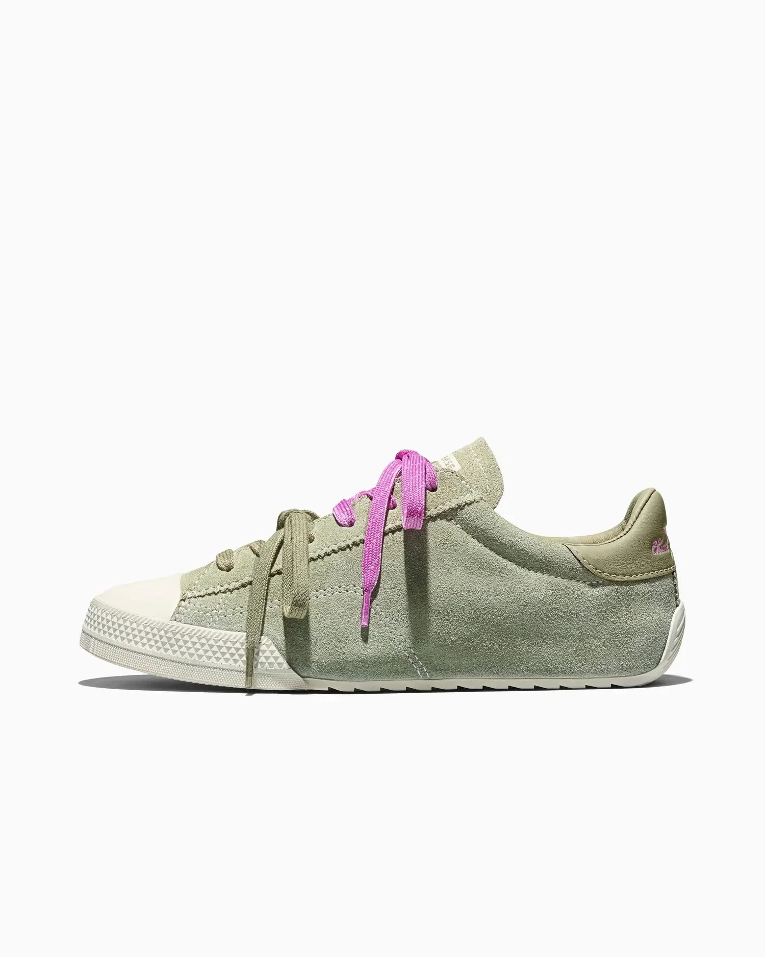 Chuck Taylor Lo - Image 29
